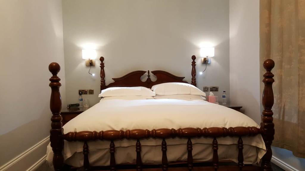 Bed and Breakfast The Shirley Торки Экстерьер фото
