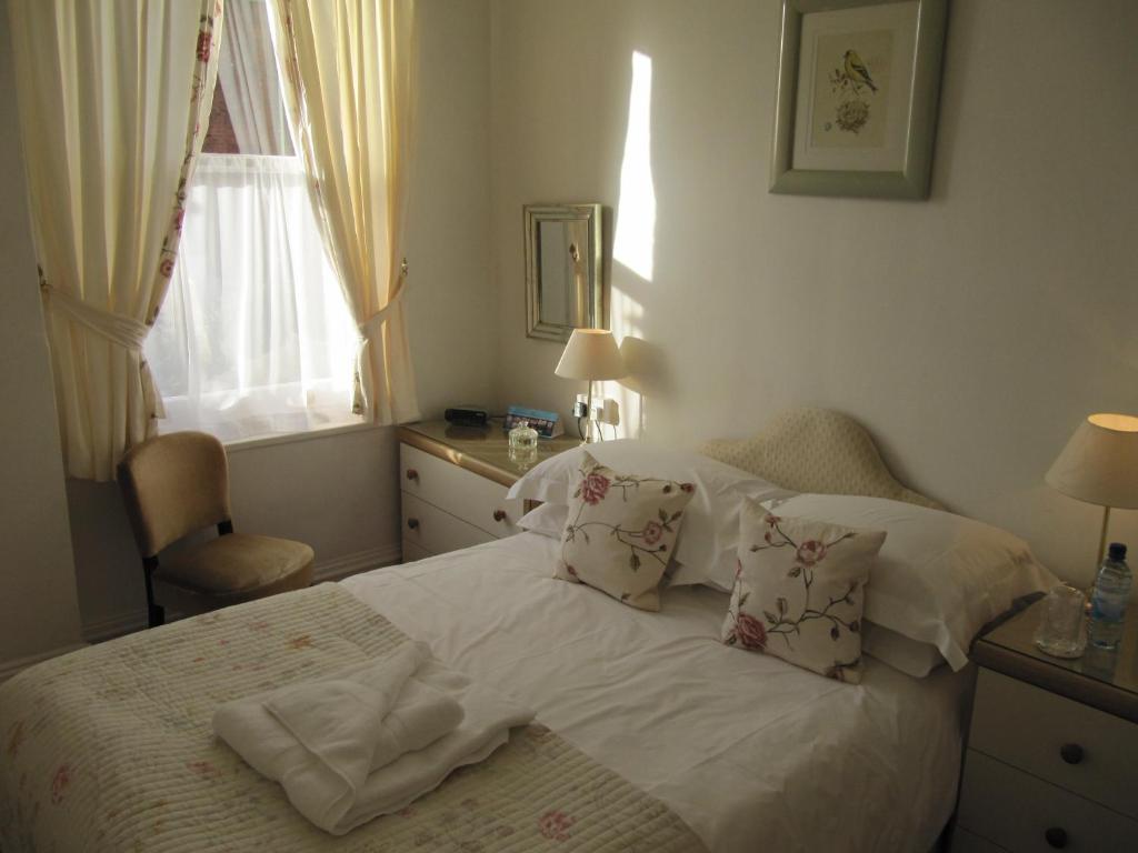 Bed and Breakfast The Shirley Торки Номер фото